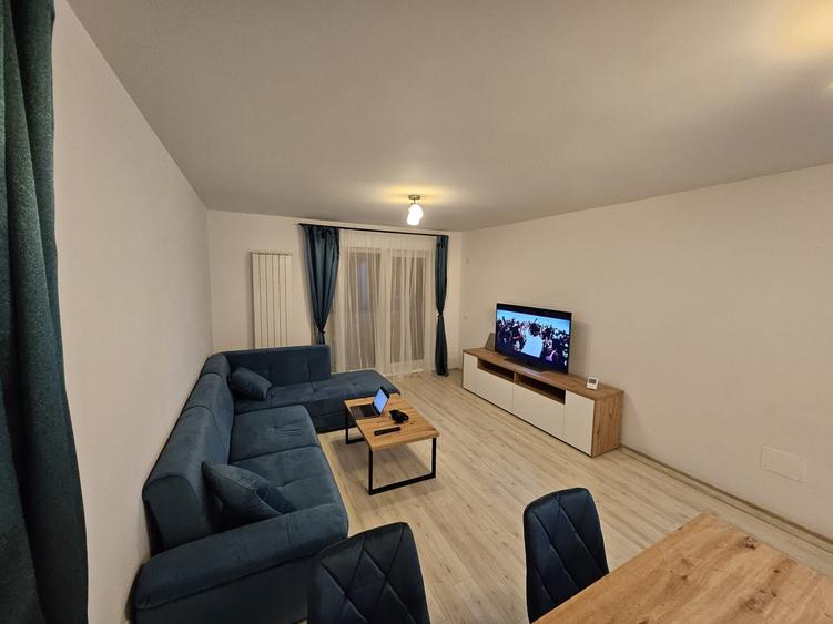 Apartament cu 2 camere în Tractorul