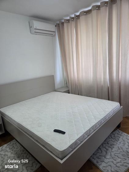 Apartament cu 2 camere decomandat în Berceni