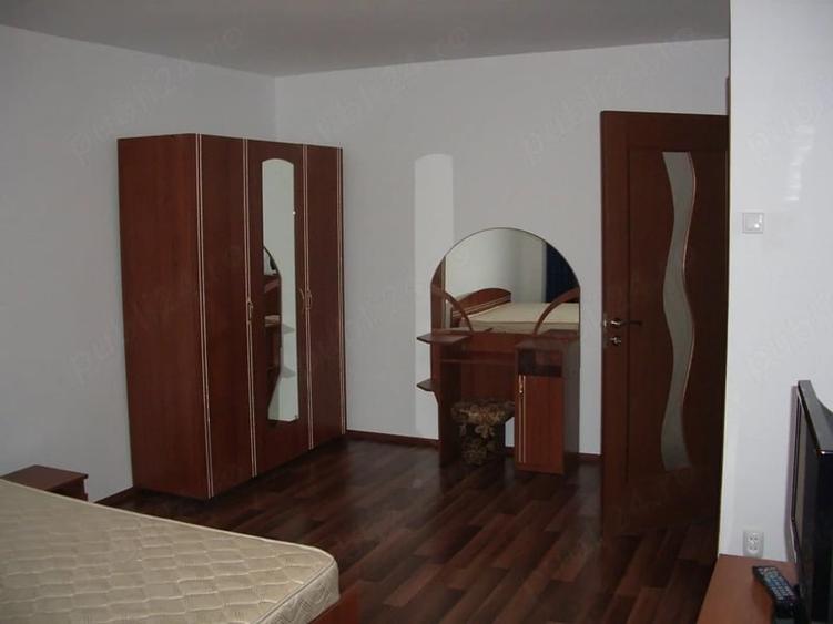 Ion Mihalache (Str. Sfanta Maria 2) - 3