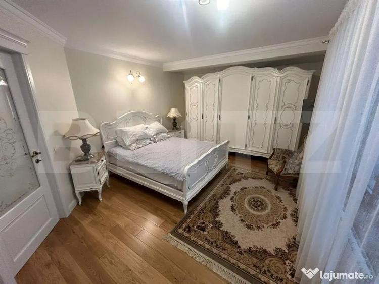 Apartament cu 3 camere semidecomandat, mobilat în Central