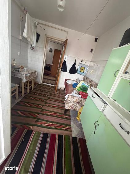 Apartament cu 3 camere decomandat în Nicolae Bălcescu