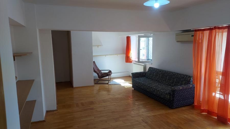 Bd Unirii Rond Alba Iulia - garsoniera 46 mp, centrala proprie - 12