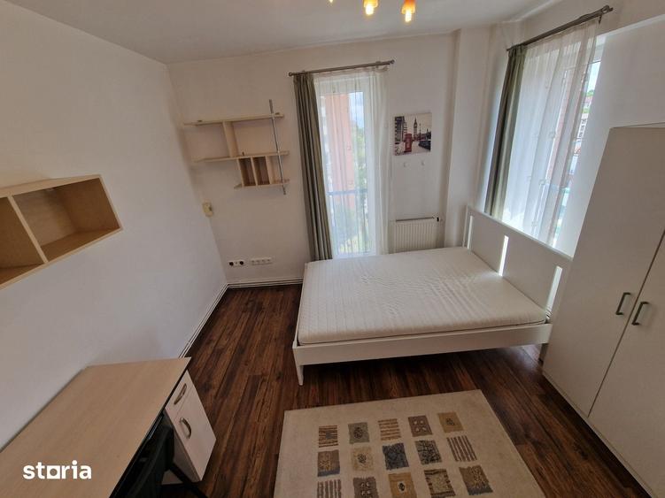 Apartament cu 4 camere în Zorilor