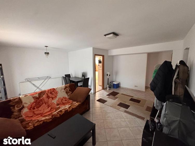 Casă cu 6 camere cu Teren 360 Mp în Chiajna
