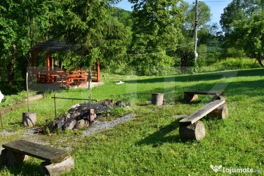 Casă cu 4 camere cu Teren 3300 Mp în Aiudul de Sus
