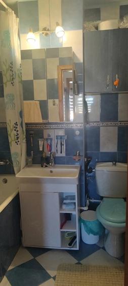 Apartament cu 2 camere decomandat în Plopilor
