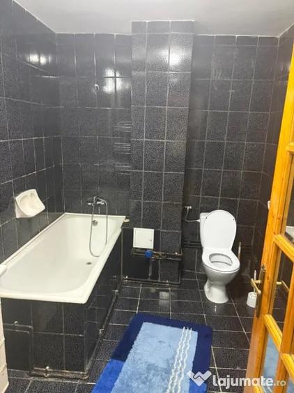 Apartament cu 4 camere decomandat în Mărăști