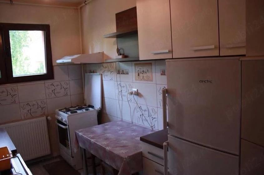 Apartament cu 2 camere semidecomandat în Astra