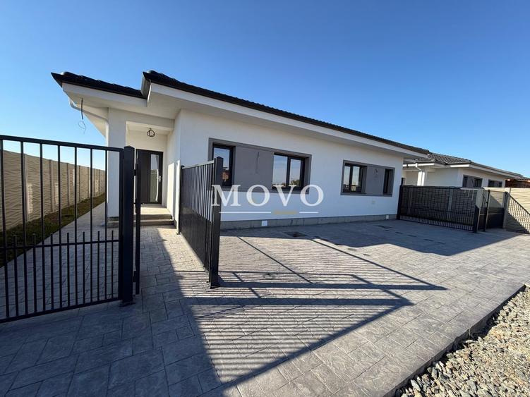 Duplex cu 3 camere cu Teren 378 Mp în Covaci