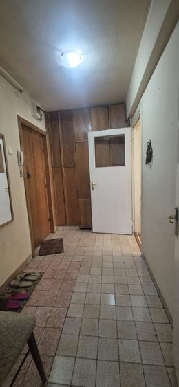 Apartament cu 2 camere circular în Tomis IV