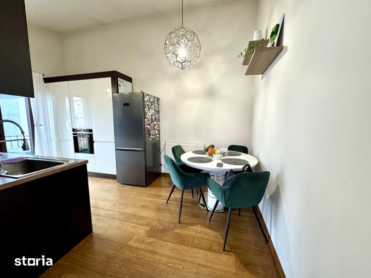 Apartament cu 4 camere semidecomandat, mobilat în Mărăști