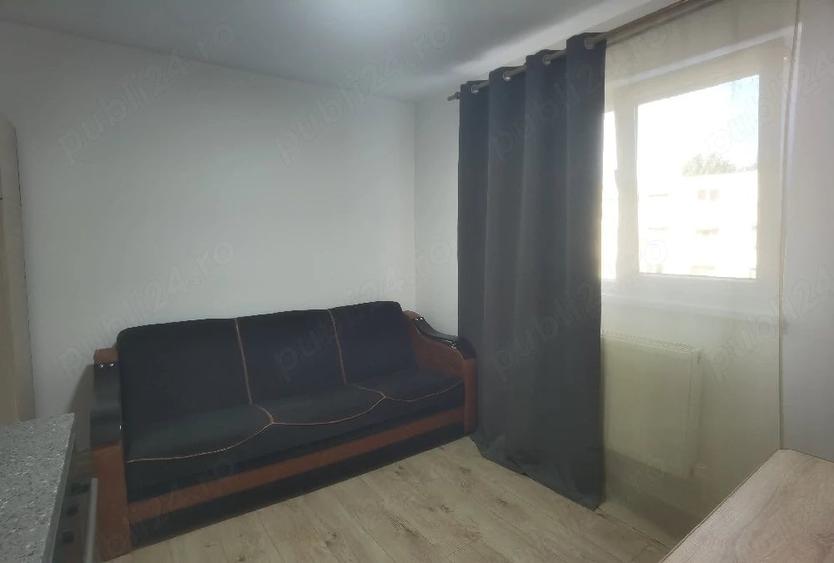 Garsonieră decomandată în Lunca Cetățuii