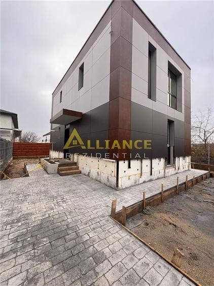 Casă individuală cu 3 camere cu Teren 257 Mp în Central