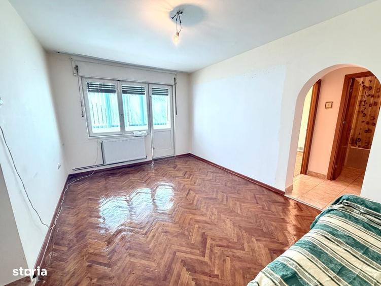 2 camere, et 3, 50 mp, gata de mutat, str Avram Iancu - 3