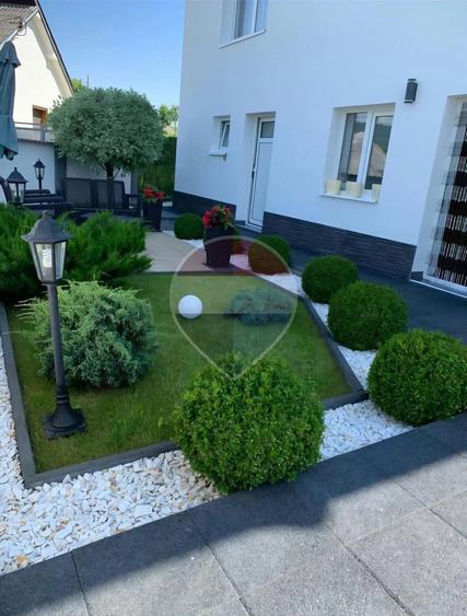 Casă cu 3 camere cu Teren 1169 Mp în Rona de Jos