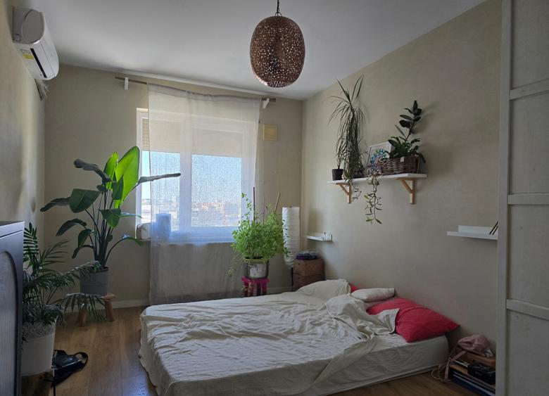 Apartament cu 2 camere semidecomandat în Tineretului