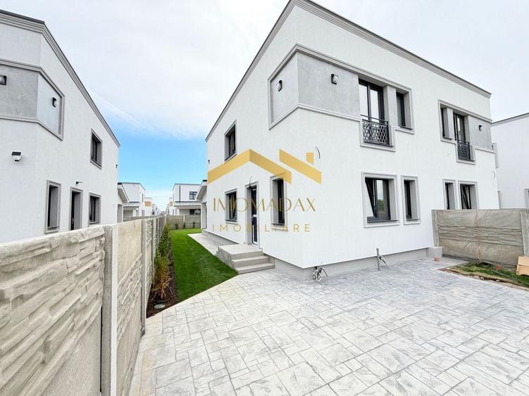 Duplex cu 4 camere cu Canalizare în Bucovăț (Remetea Mare)
