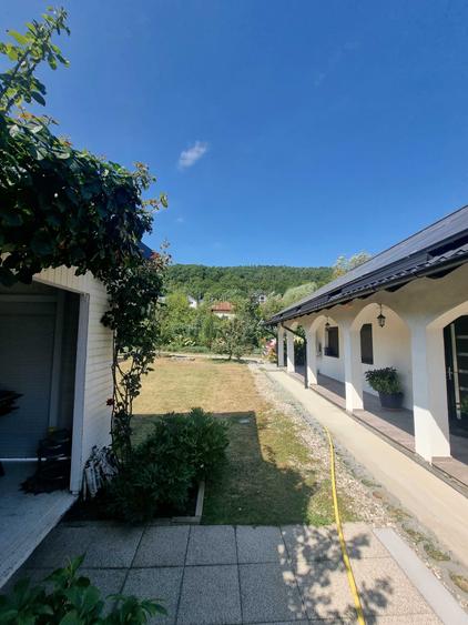 Casă cu 3 camere în Mărăcineni