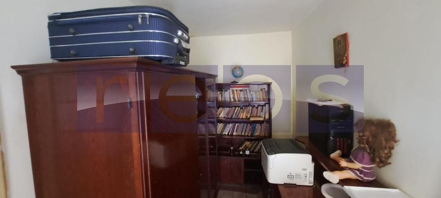 Casă individuală cu 5 camere cu Canalizare în Central