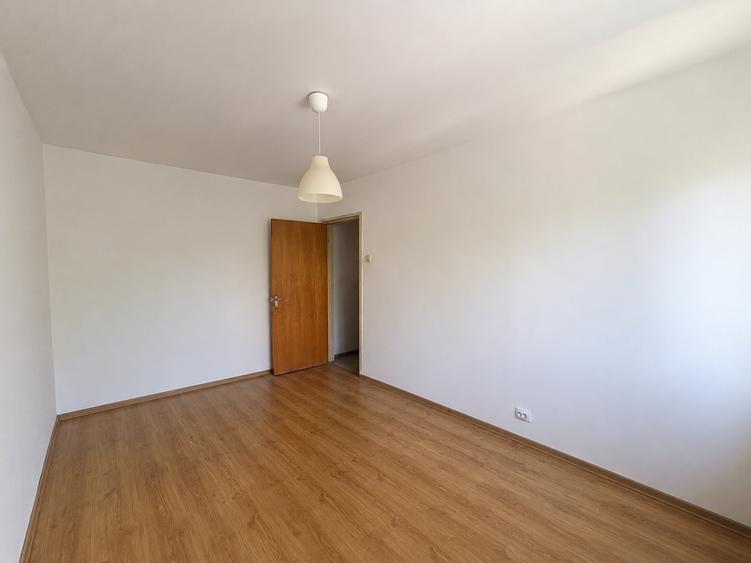 Apartament 3 camere decomandat de vânzare – lângă Mall Grand Arena, Sector 4 - 13