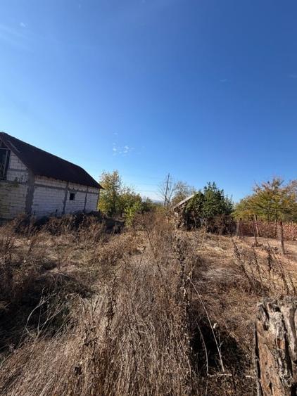 Teren Construcții de 2000 mp, în Filiași