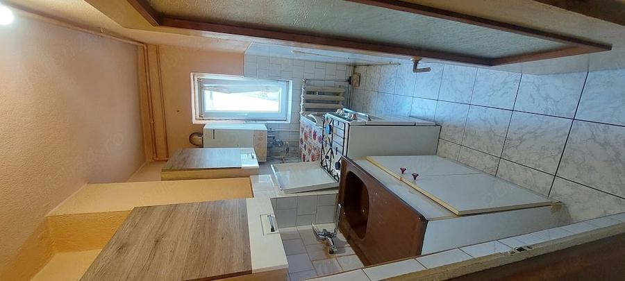 Garsonieră decomandată în Exterior Vest