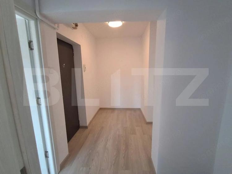 Apartament cu 2 camere decomandat în Filiași