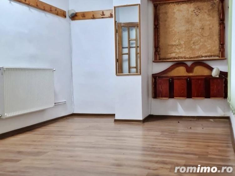 Casă cu 2 camere în Uric