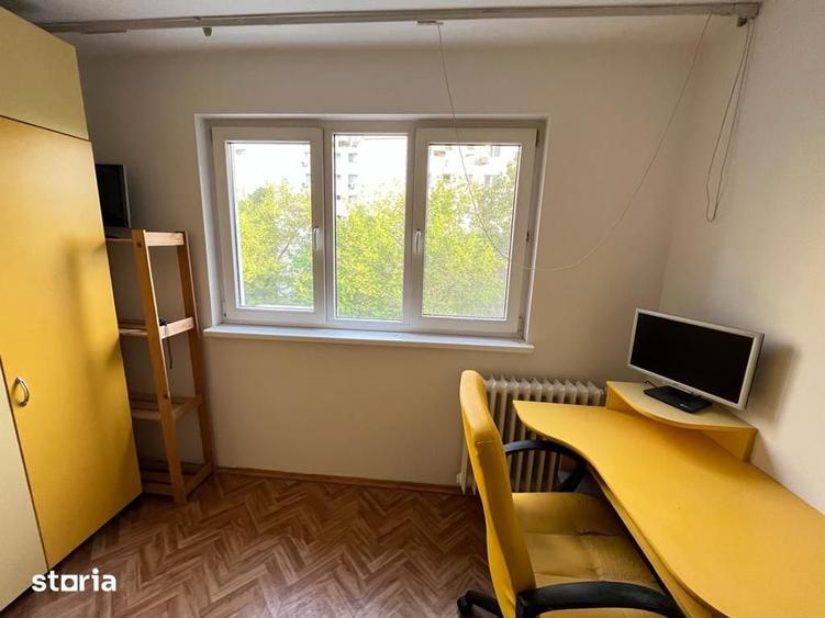 Apartament cu 3 camere în Drumul Taberei