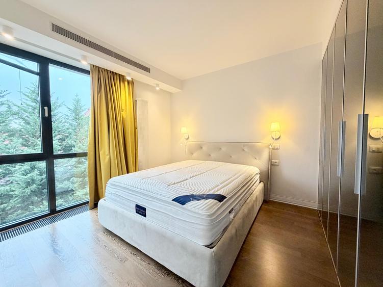 Apartament cu 3 camere decomandat, mobilat în Primăverii