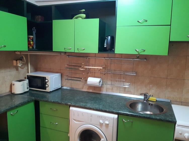 Apartament cu 2 camere semidecomandat în Exterior Vest