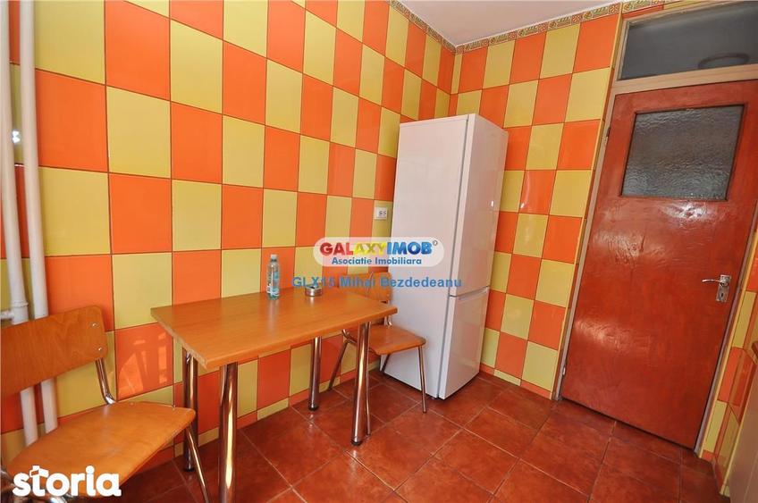 Apartament cu 2 camere semidecomandat, mobilat în Crângași