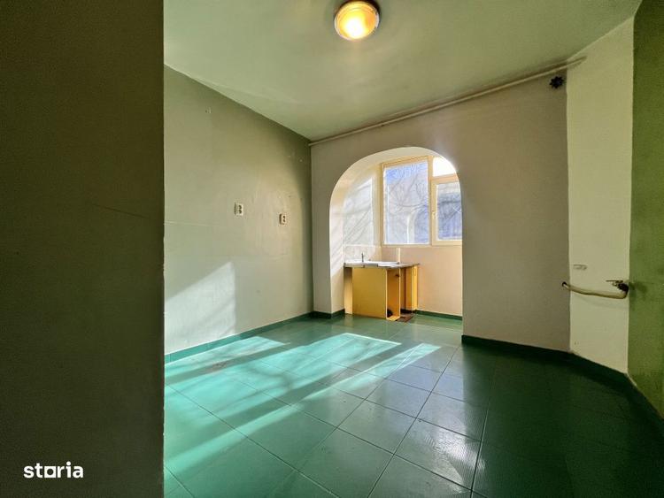 Apartament cu 3 camere decomandat în Banat