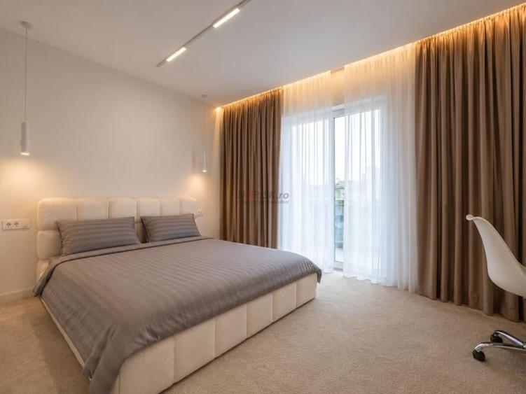 Casă cu 4 camere cu Teren 330 Mp în Nord