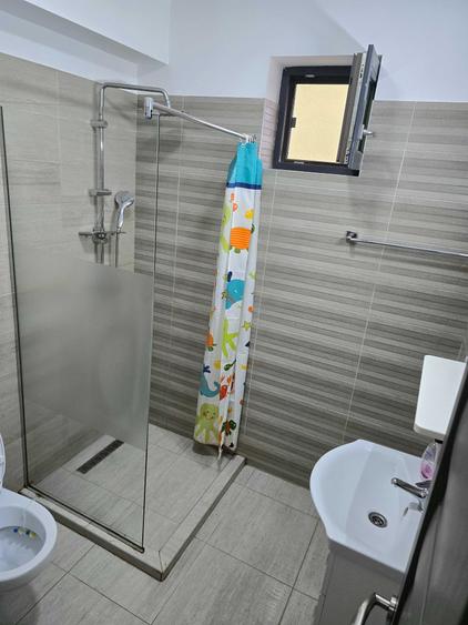 Apartament cu 2 camere decomandat în Exterior Vest