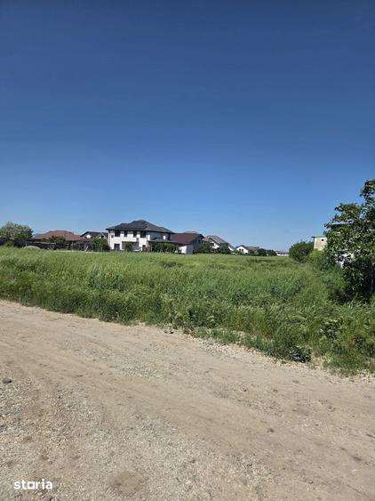 Teren de vanzare in Ovidiu, Strada Livezi, 680 mp, deschidere 32 m - 3