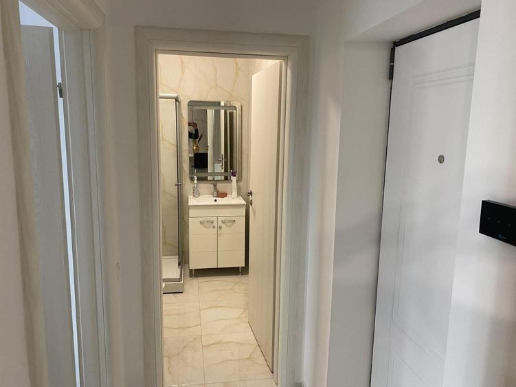 Apartament cu 3 camere decomandat, mobilat în Chiajna