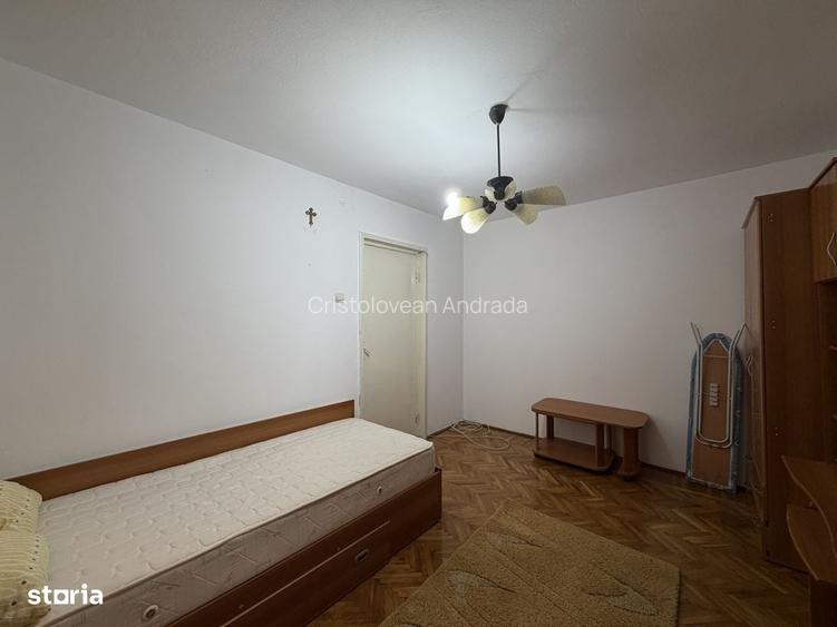 Apartament cu 3 camere de inchiriat,Mircea cel Batran