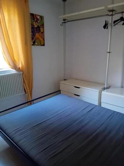 Apartament cu 2 camere decomandat, mobilat în Drumul Taberei