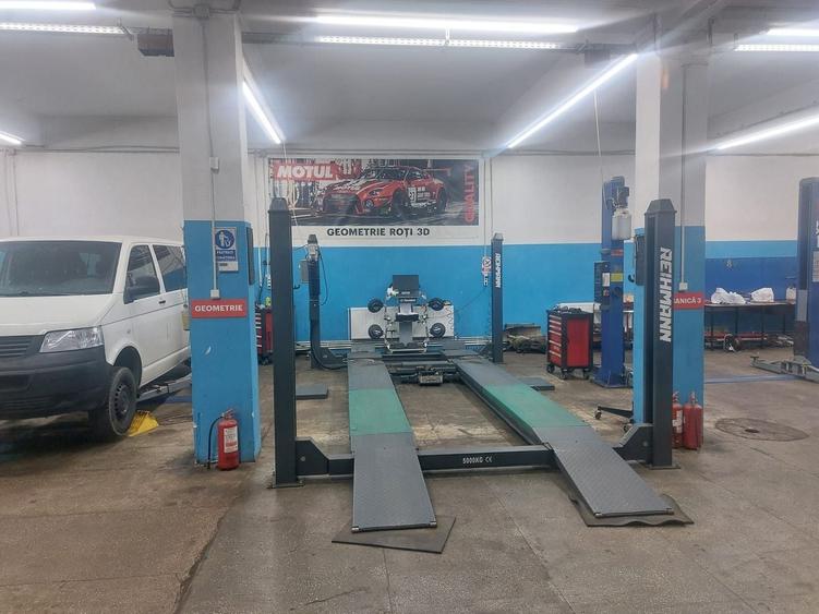 Spațiu comercial, de 350 mp, în Străulești