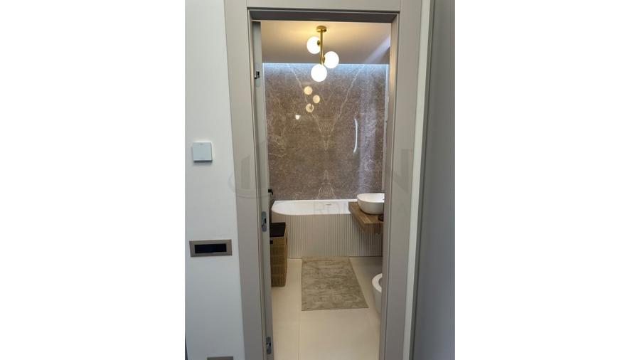 Apartament cu 3 camere decomandat, mobilat în Pipera