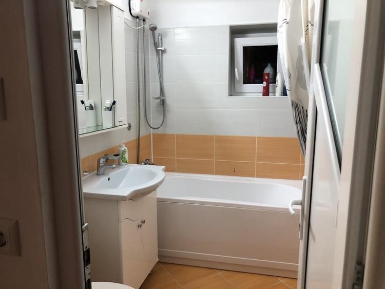 Apartament cu 2 camere semidecomandat, mobilat în Ultracentral
