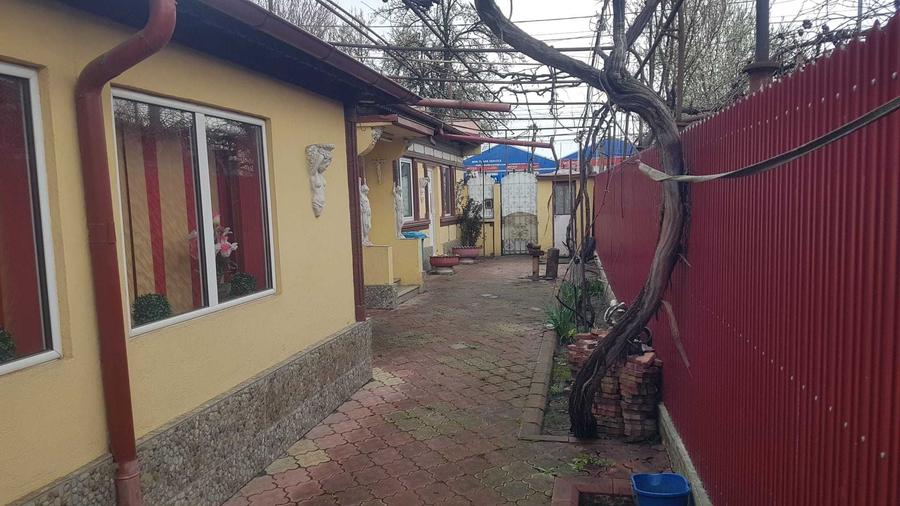 Casă cu 4 camere în Chercea