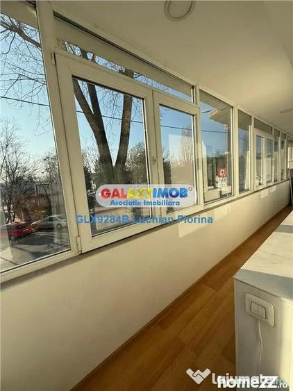 Apartament cu 3 camere decomandat în Morarilor
