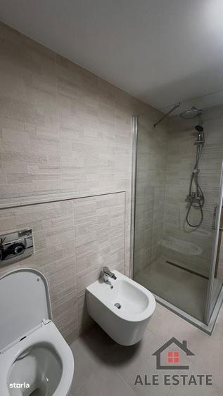 Casă cu 4 camere cu Teren 235 Mp în Central