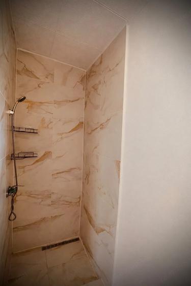 Apartament cu 2 camere decomandat în Ghioroc
