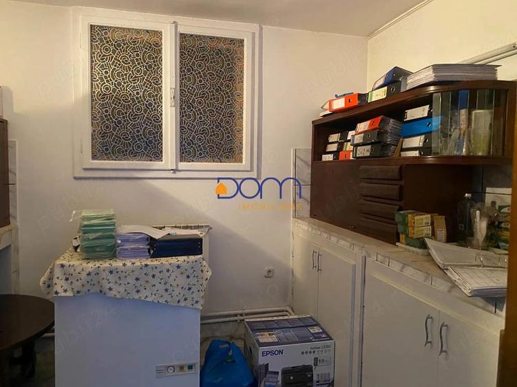 Spațiu comercial, de 60 mp, în Central