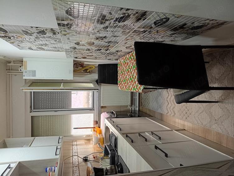 Apartament la bloc la parter zona Aradul Nou - 2