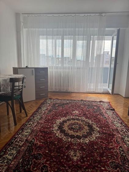 Garsonieră decomandată în Fortuna
