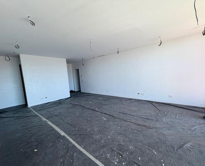 Apartament cu 3 camere în Floreasca